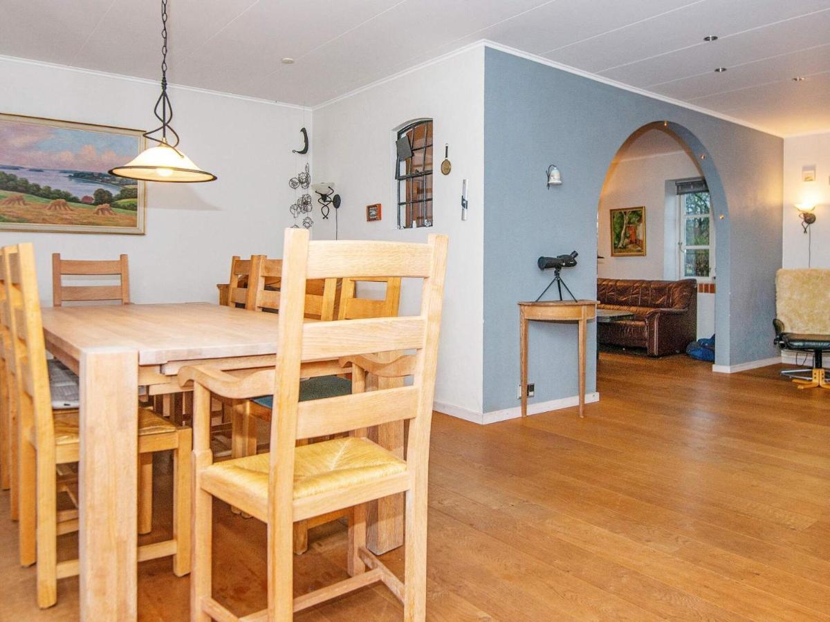 6 Person Holiday Home In Broager Εξωτερικό φωτογραφία